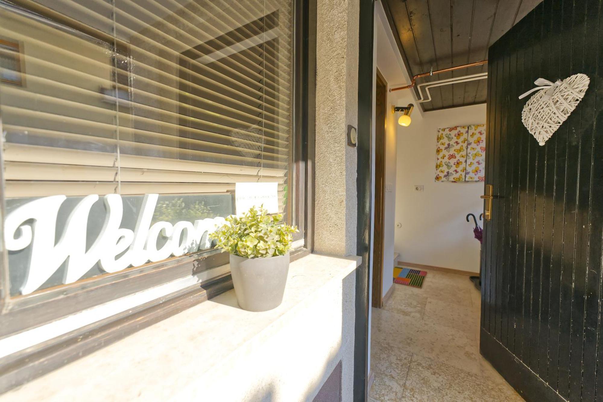 בלד Castle Way Apartments Tamy מראה חיצוני תמונה